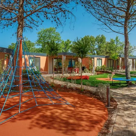 Valamar Lanterna פארק נופש